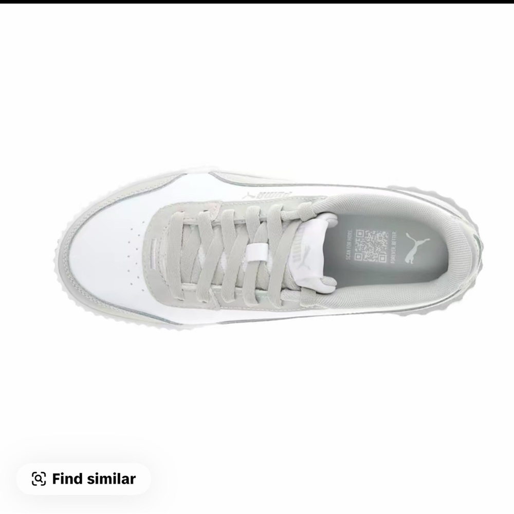 Puma Women Sneakers in White and Gray